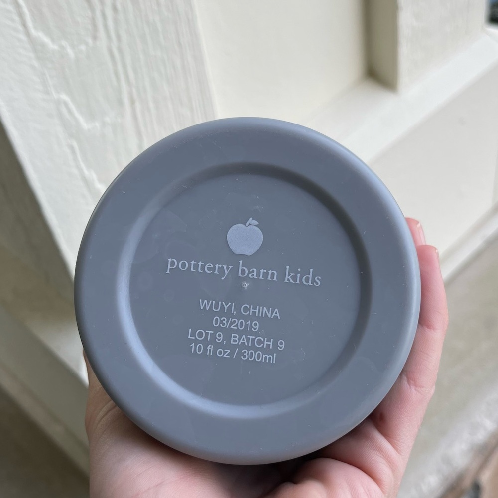 Pottery Barn Kids Mackenzie Blue/Gray Glow-in-the-Dark Dinos Hot Cold Container - Picture 5 of 6